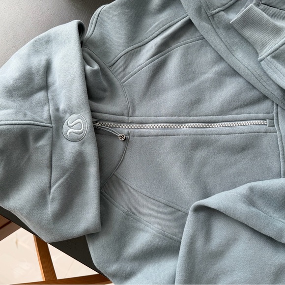 lululemon athletica Scuba half zip - Picture 3 of 3